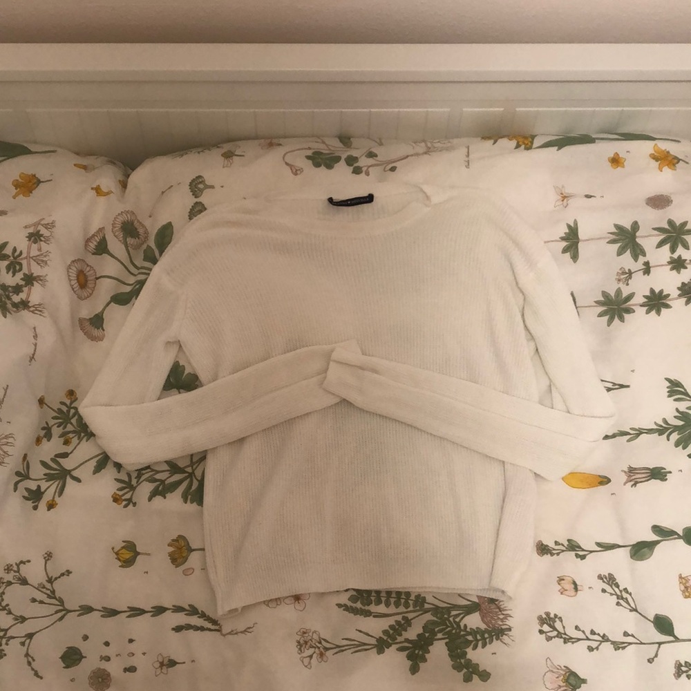 Brandy Melville white sweater!